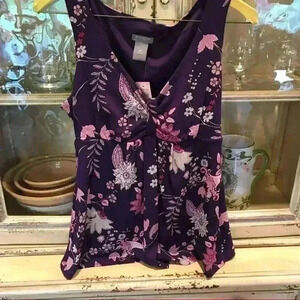 NWT Ladies Ann Taylor sleeveless top. MP